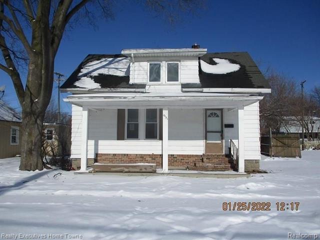 front view picture of 1651 Thomas St, Port Huron, MI. 48060