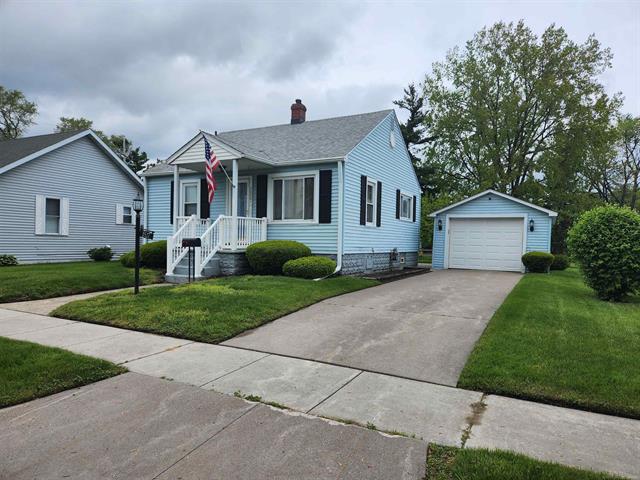 front view picture of 1527 Thomas St, Port Huron, MI. 48060