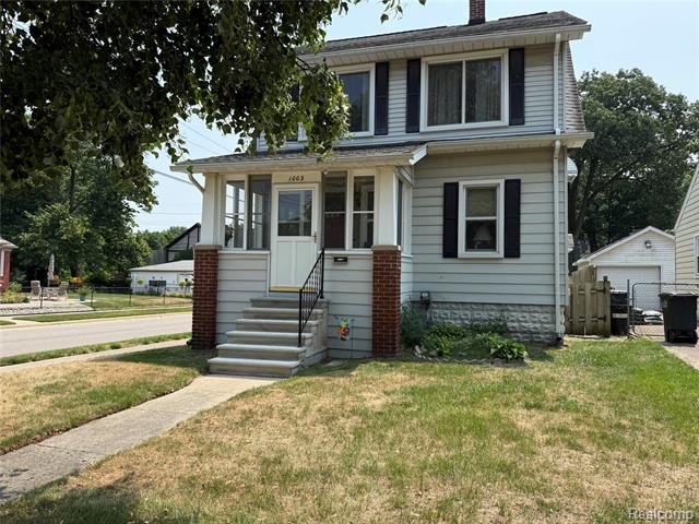 front view picture of 1003 Emwill St, Ferndale, MI. 48220