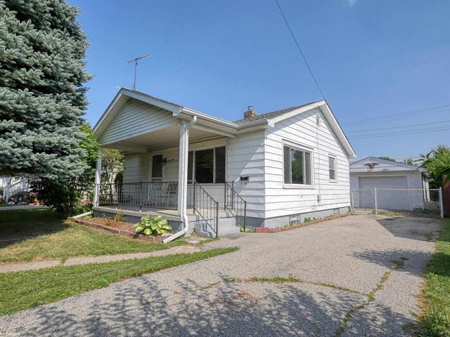 front view picture of 38 Rural St, Port Huron, MI. 48060