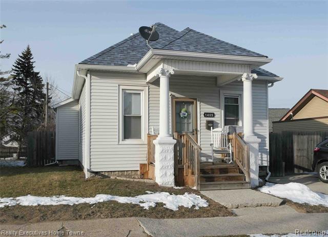 front view picture of 1409 Kearney St, Port Huron, MI. 48060