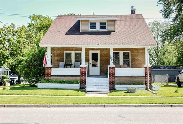 front view picture of 1002 Garfield St, Port Huron, MI. 48060