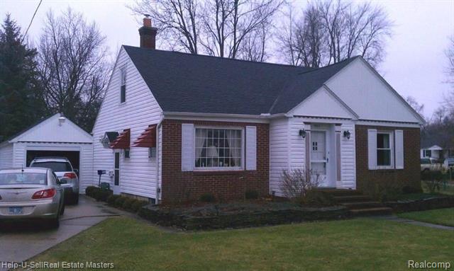 front view picture of 304 Mill St, Capac, MI. 48014