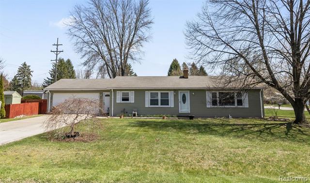 front view picture of 3500 Connie Ln, Fort Gratiot, MI. 48059
