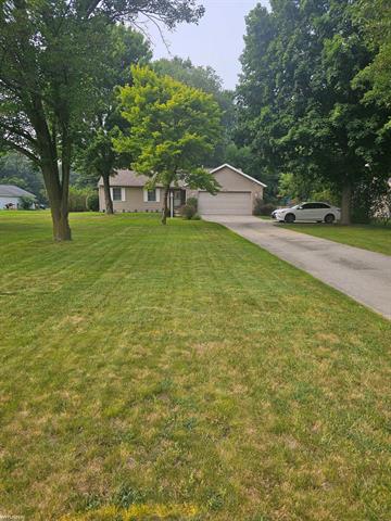 front view picture of 4224 North River Rd, Fort Gratiot, MI. 48059