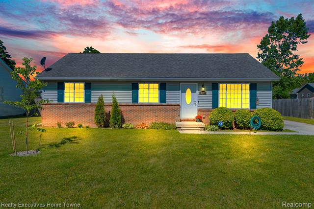 front view picture of 4217 Tristen Ave, Fort Gratiot, MI. 48059