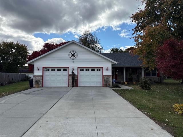 front view picture of 3365 Sapphire Ln, Fort Gratiot, MI. 48059