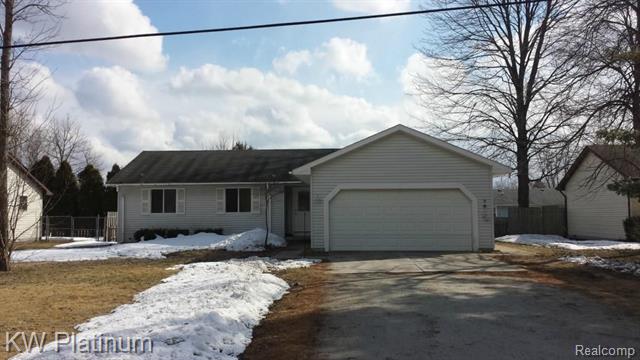 front view picture of 3323 Krafft Rd, Fort Gratiot, MI. 48059