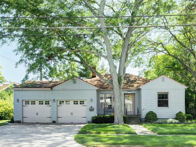 front view picture of 316 Ballentine St, Port Huron, MI. 48060