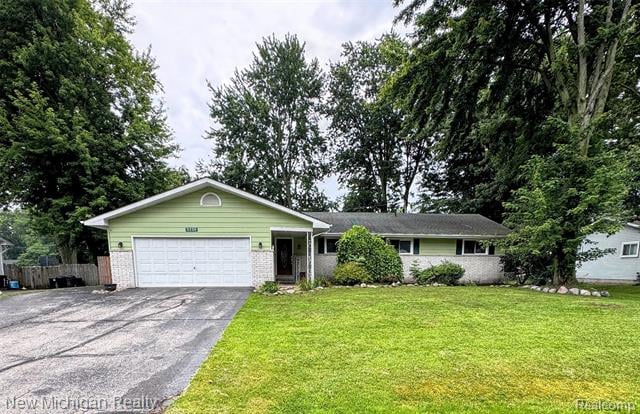 front view picture of 3239 N Shoreview Dr, Fort Gratiot, MI. 48059