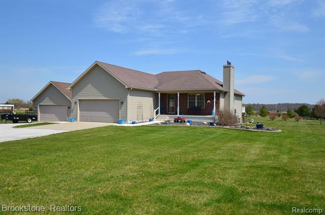 front view picture of 6854 Wildcat Rd, Jeddo, MI. 48032