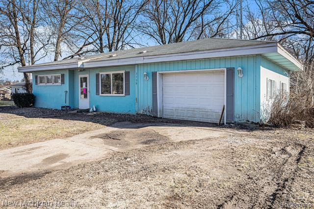front view picture of 3759 Burtch Rd, Fort Gratiot, MI. 48059