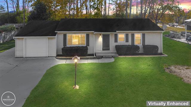 front view picture of 125 Clark Ave, Yale, MI. 48097