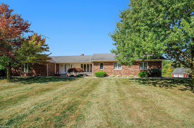 front view picture of 11990 Yale Rd, Yale, MI. 48097