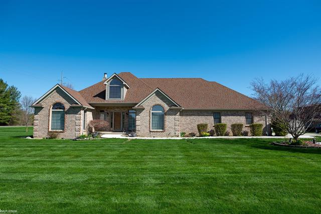 front view picture of 9980 Yale Rd, Avoca, MI. 48006