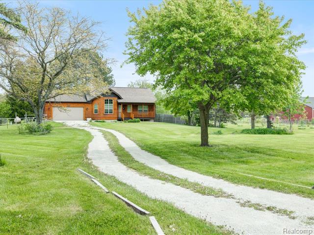 front view picture of 4300 Carrigan Rd, Fort Gratiot, MI. 48059