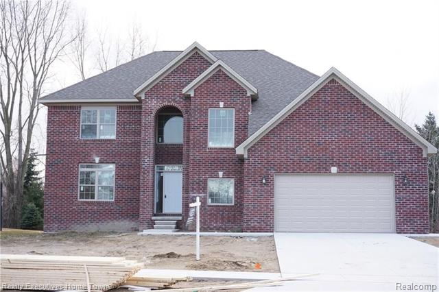front view picture of 3973 Capital Ave, Fort Gratiot, MI. 48059