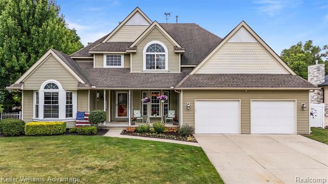 front view picture of 20221 Oporto, Livonia, MI. 48152