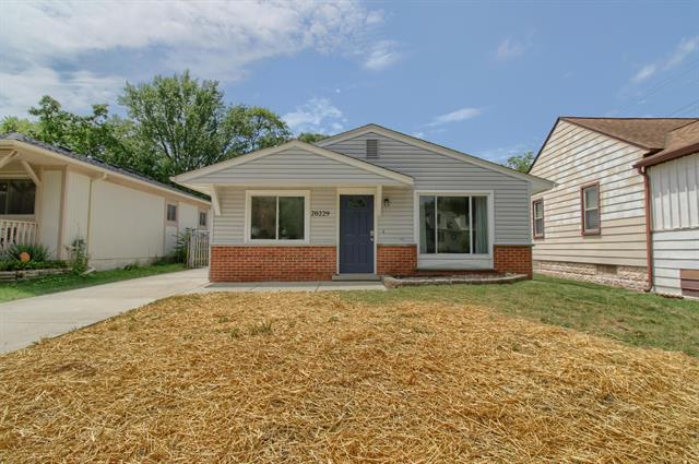 front view picture of 20229 Floral, Livonia, MI. 48152