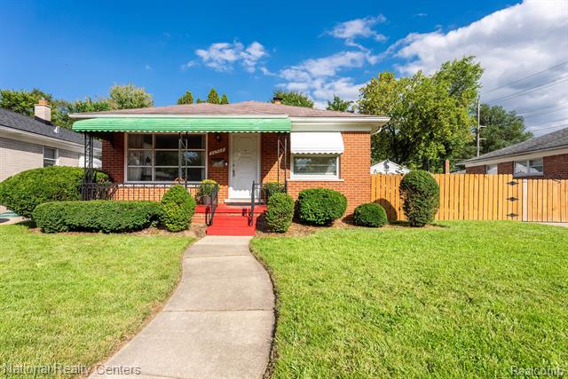 front view picture of 20508 Fox, Redford, MI. 48240