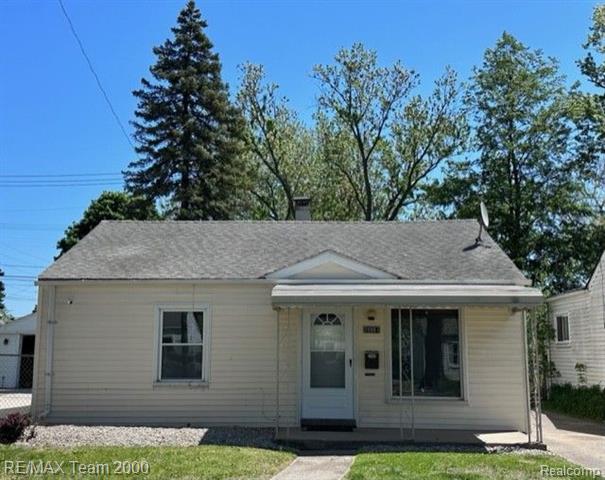 front view picture of 20564 Poinciana, Redford, MI. 48240