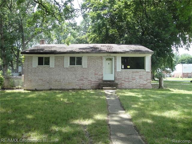 front view picture of 8768 Whitehorn, Romulus, MI. 48174