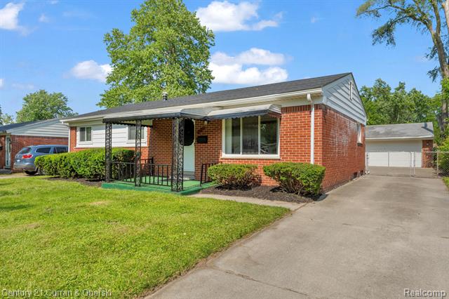 front view picture of 6727 Niagara, Romulus, MI. 48174