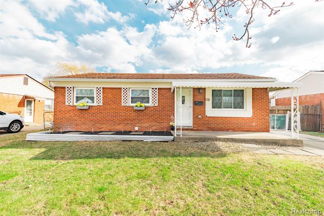 front view picture of 34583 Julie, Romulus, MI. 48174