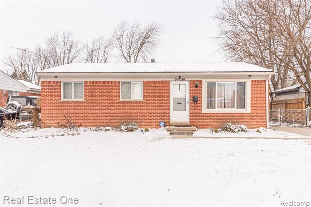 front view picture of 34824 Lynn, Romulus, MI. 48174