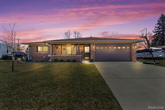 front view picture of 9439 Biddle, Romulus, MI. 48174