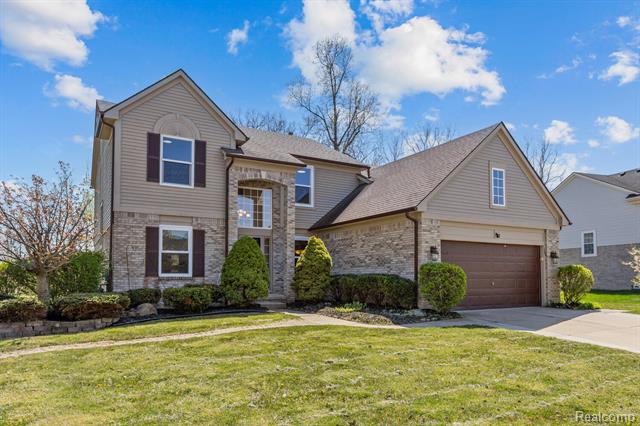 front view picture of 43529 S Timberview Dr, Belleville, MI. 48111