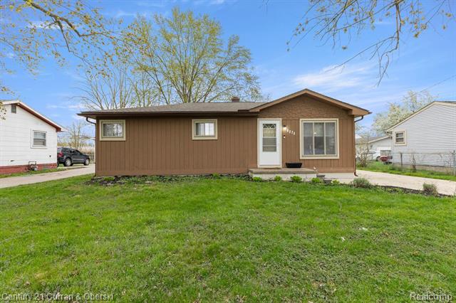 front view picture of 6325 Cordell, Romulus, MI. 48174