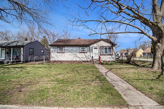 front view picture of 26410 Beverly, Taylor, MI. 48180