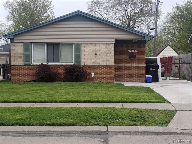 front view picture of 5863 Balfour, Allen Park, MI. 48101