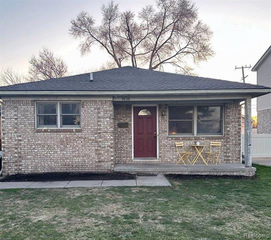 front view picture of 5838 Kolb, Allen Park, MI. 48101