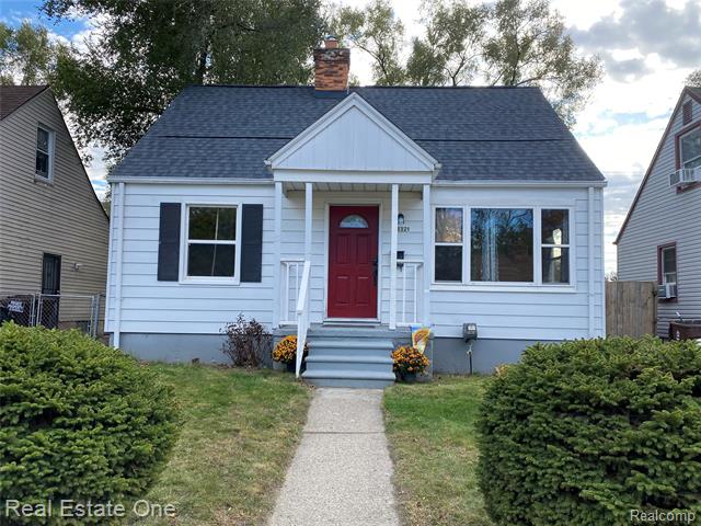 front view picture of 34321 John St, Wayne, MI. 48184