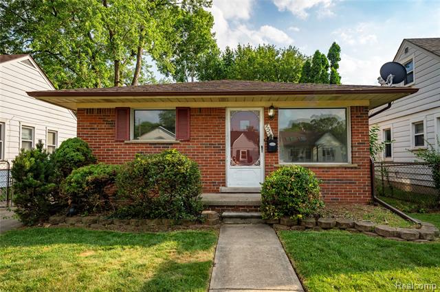 front view picture of 17213 Anne, Allen Park, MI. 48101