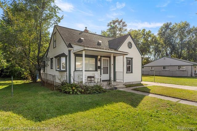 front view picture of 24035 Currier, Dearborn Heights, MI. 48125