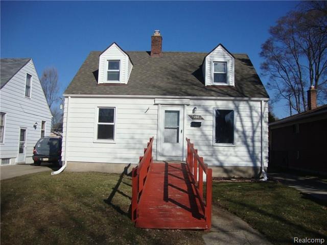 front view picture of 25964 Eton, Dearborn Heights, MI. 48125