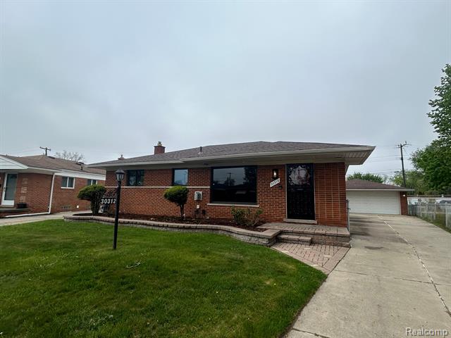 front view picture of 30312 Hanover, Westland, MI. 48186