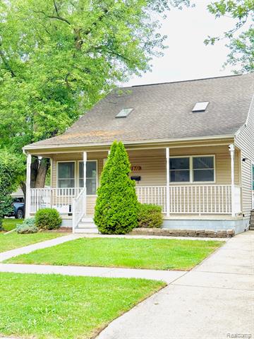 front view picture of 5719 Huron, Dearborn Heights, MI. 48125