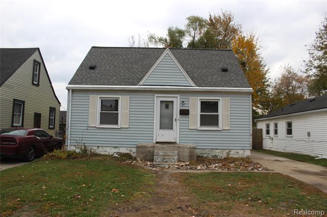 front view picture of 5109 Hubbard St, Wayne, MI. 48184