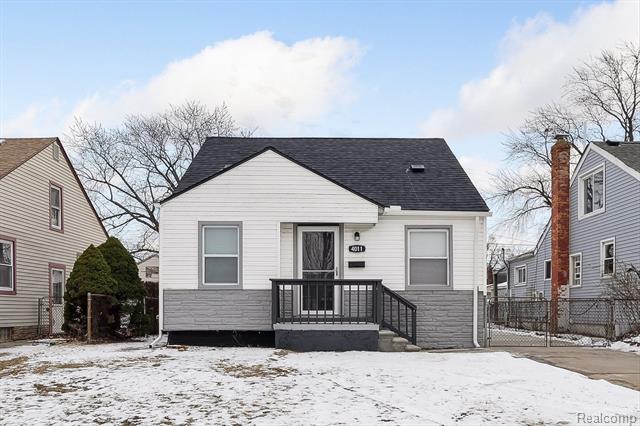 front view picture of 4011 Hubbard St, Wayne, MI. 48184