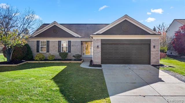 front view picture of 47201 Bayview Ct, Canton, MI. 48188