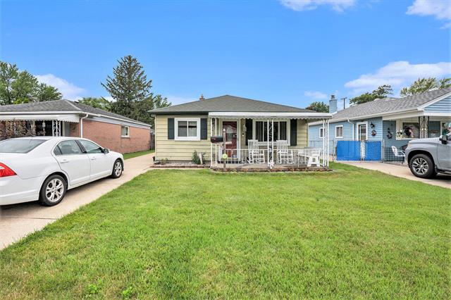 front view picture of 4952 Clippert, Dearborn Heights, MI. 48125