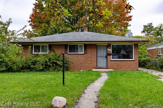 front view picture of 29470 Thomas Circle, Inkster, MI. 48141