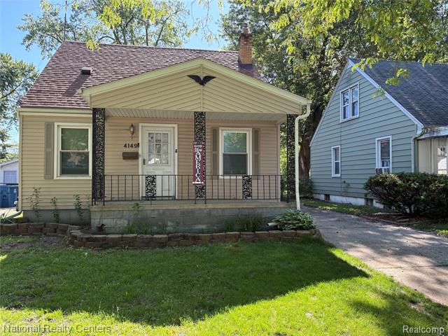 front view picture of 4149 Carnegie St, Wayne, MI. 48184
