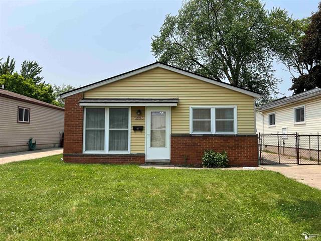 front view picture of 4678 Culver, Dearborn Heights, MI. 48125