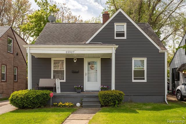 front view picture of 25927 Annapolis, Dearborn Heights, MI. 48125