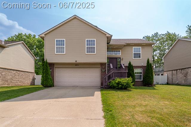 front view picture of 4211 Nyman Ave, Wayne, MI. 48184